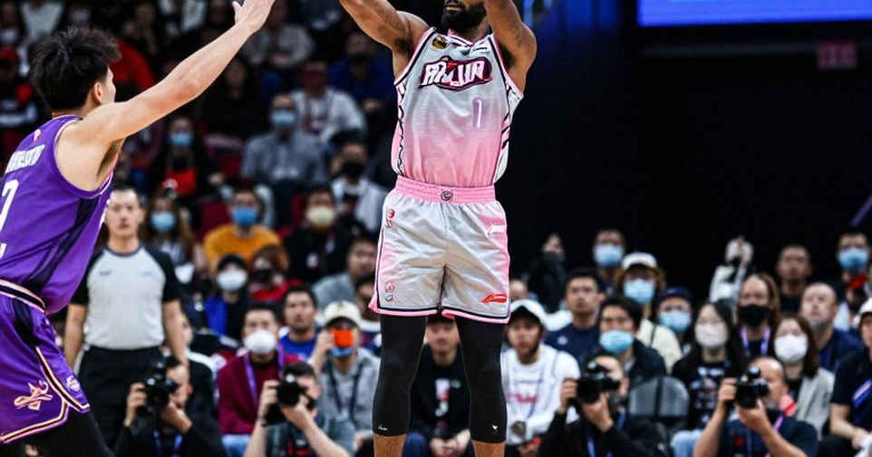 Stomach Flu in Rhodes: Panathinaikos Missing Four Key Pieces, AEK Down Nine, and the EuroLeague Tips Off in a Week Stomach Flu in Rhodes: Panathinaikos Missing Four Key Pieces, AEK Down Nine, and the EuroLeague Tips Off in a Week