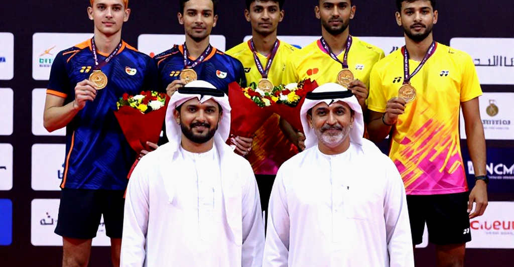 Alwi Farhan tập cùng Kento Momota: tín hiệu chuẩn bị của Indonesia trước Asian Games 2026