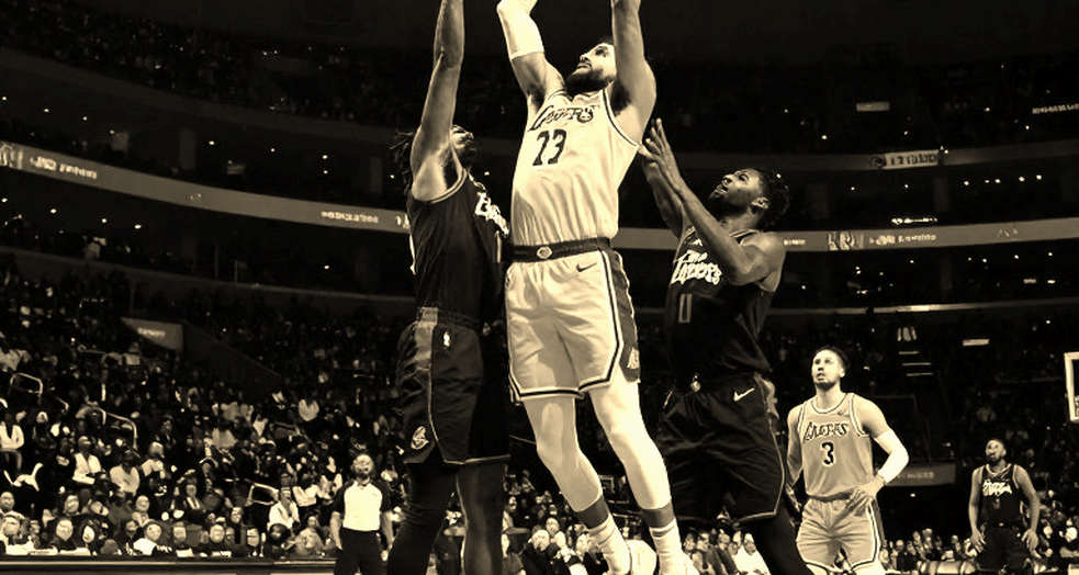 Bán kết World Cup bóng rổ nữ: Mỹ hạ Tây Ban Nha 76-66, và một tờ giấy không có tên ai